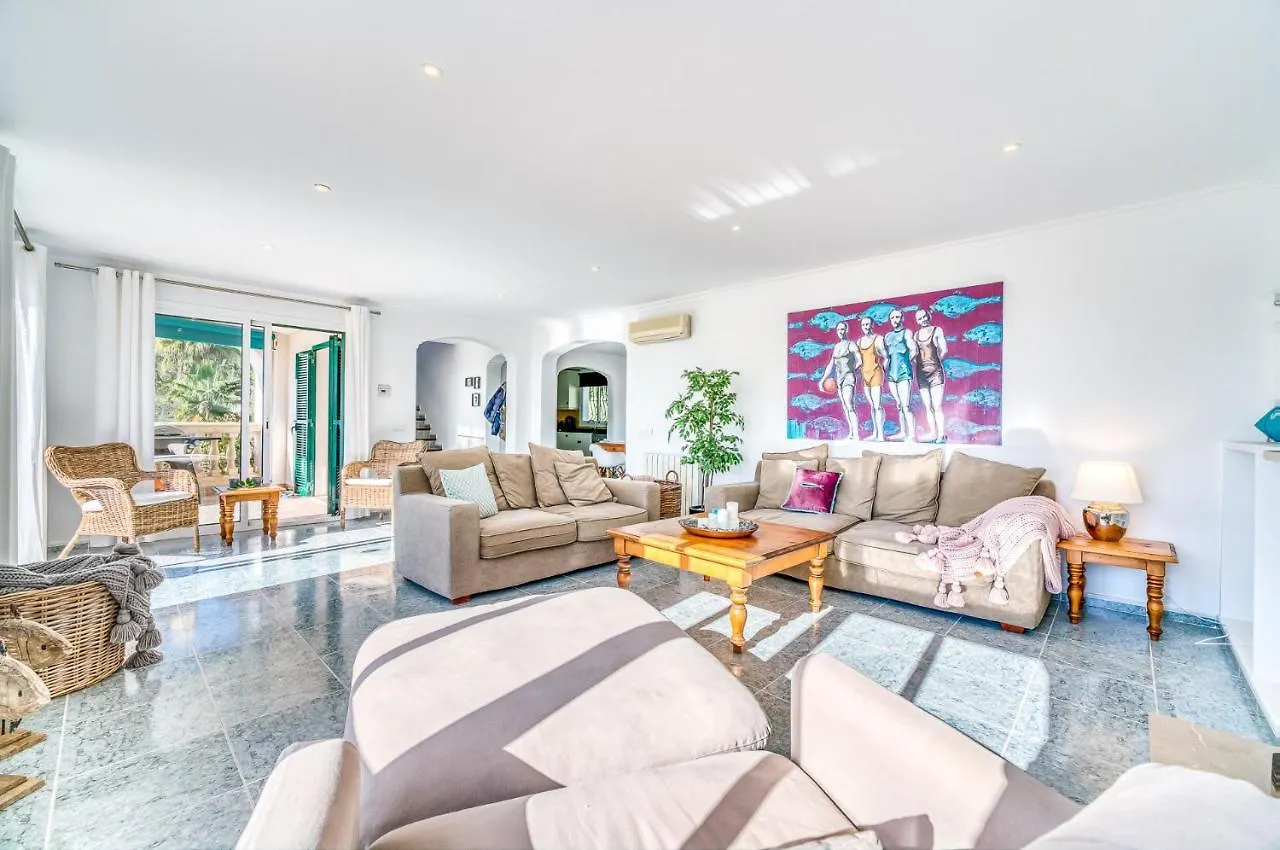 Ideal Property Mallorca - Casa Osborne Port de Alcudia  Holiday home