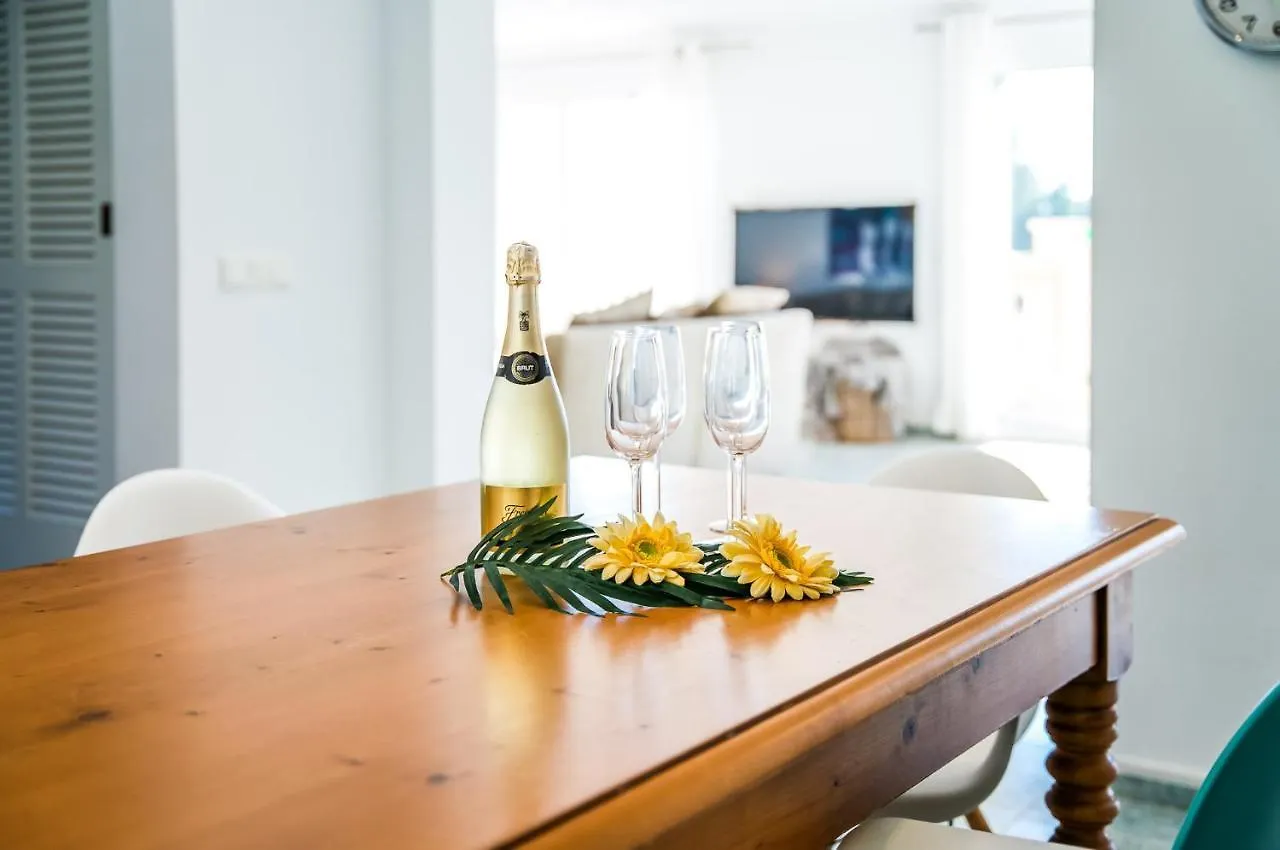 Ideal Property Mallorca - Casa Osborne Port de Alcudia  Holiday home
